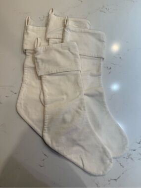 NWOT Set of 4 CB2 Flake Velvet Christmas Stockings Ivory